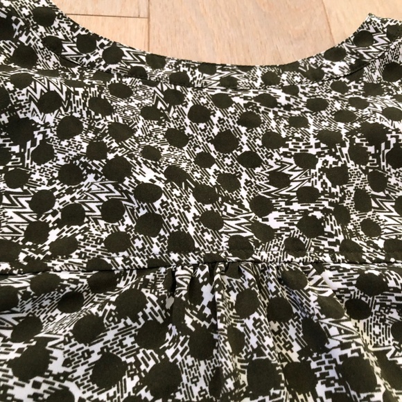 Brown & cream patterned hi-low SS tunic, L, Christopher & Banks - Picture 8 of 12